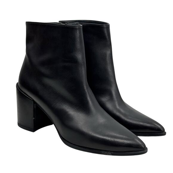 Stuart Weitzman Black Pointed Toe Ankle Boot SZ 7 Women's Leather Modern Block - Picture 2 of 12